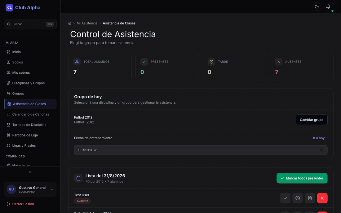 Toma de asistencia de clases del coordinador en Club Pulse.